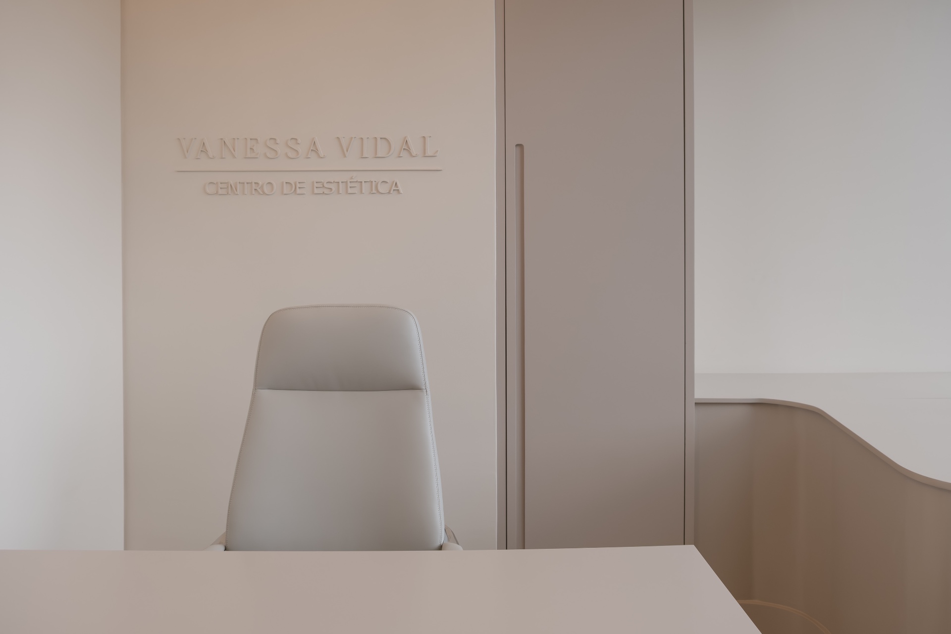 Vanessa Vidal — Escritorio