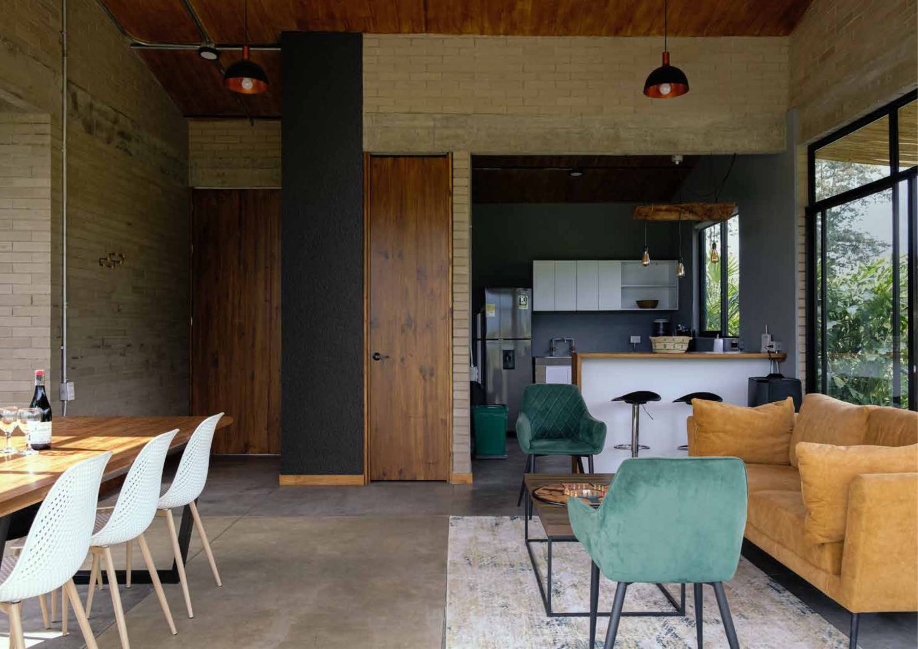 Casa Nogales — Sala