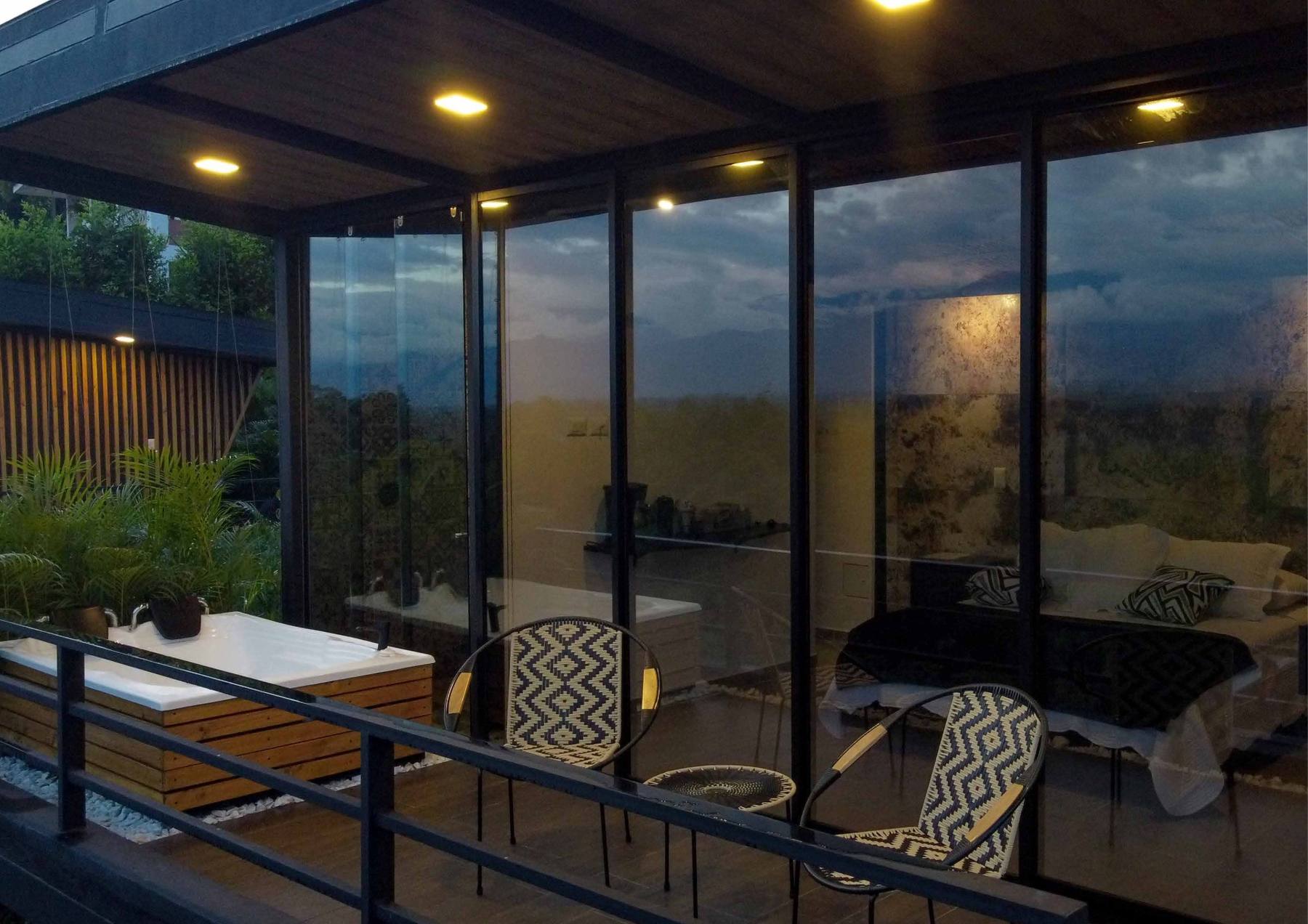 Panorama Tapao — Terraza