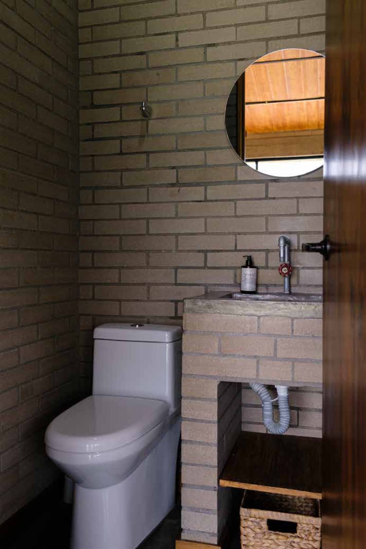 Casa Nogales — Baño